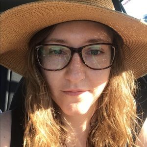 Meet your Posher, Kristiena